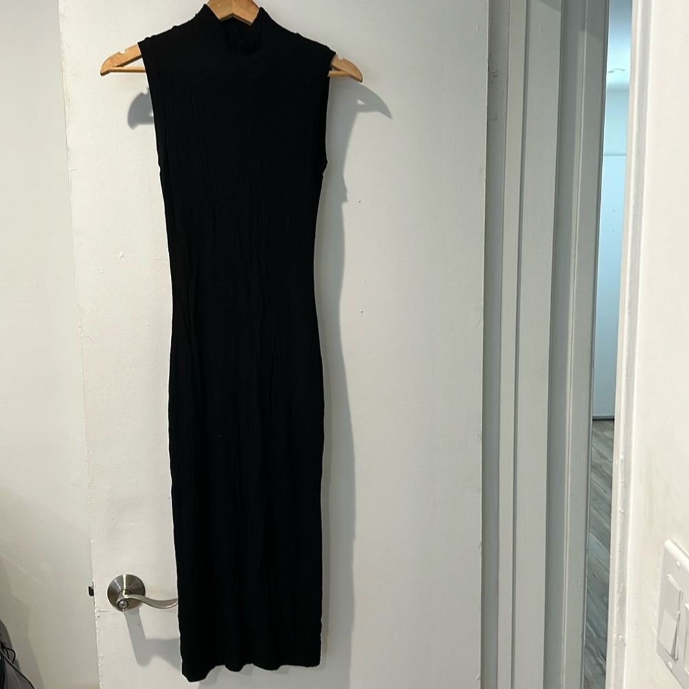Black Sleeveless turtleneck Stretchy Ribbed Dress - Size Small
